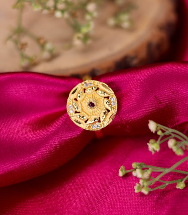 Netra Adjustable Ring