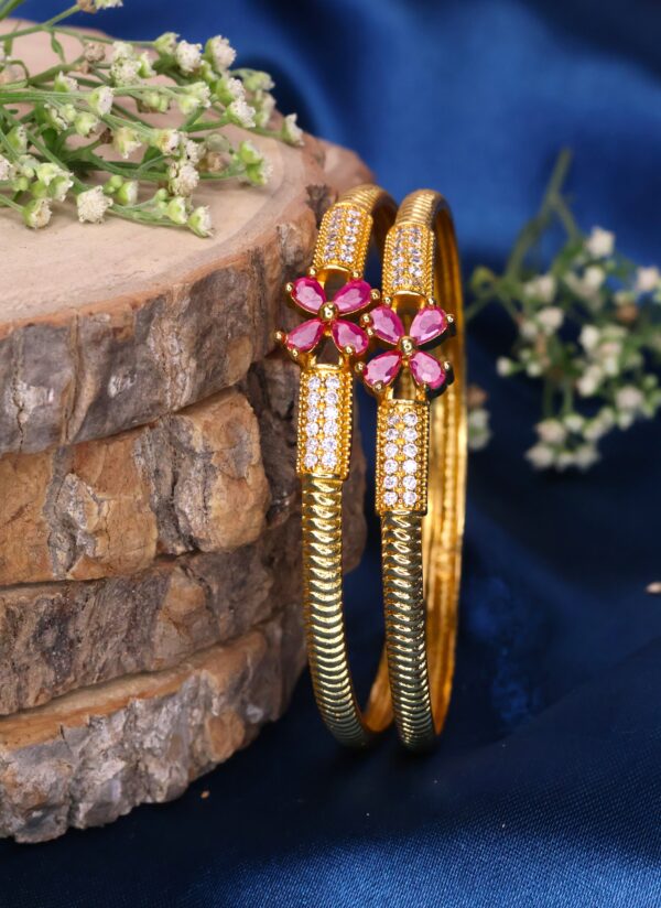 Anuradha Bangle (Set of 2)