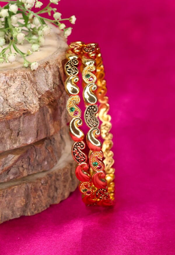 Archana Bangle (Set of 2)