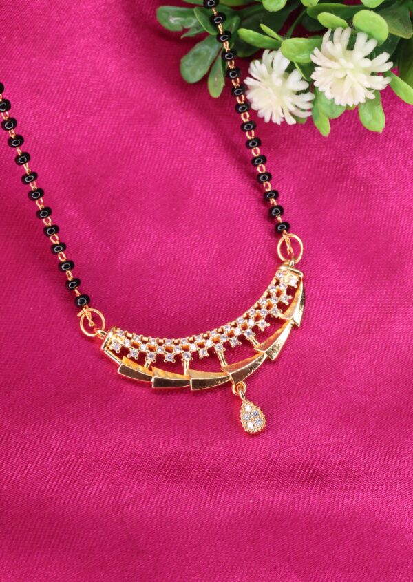 Himanshi Rose Gold Mangalsutra