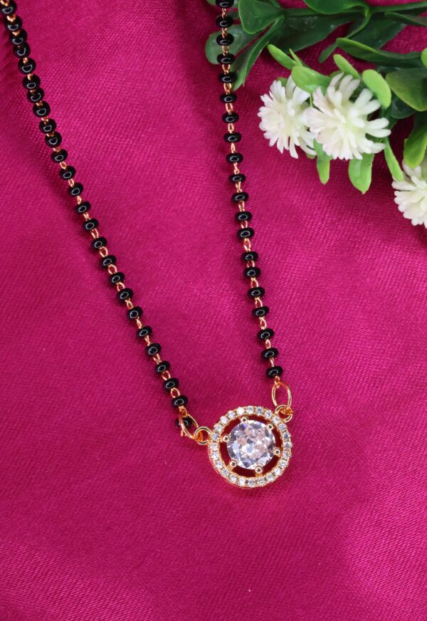 Navya Rose Gold Mangalsutra